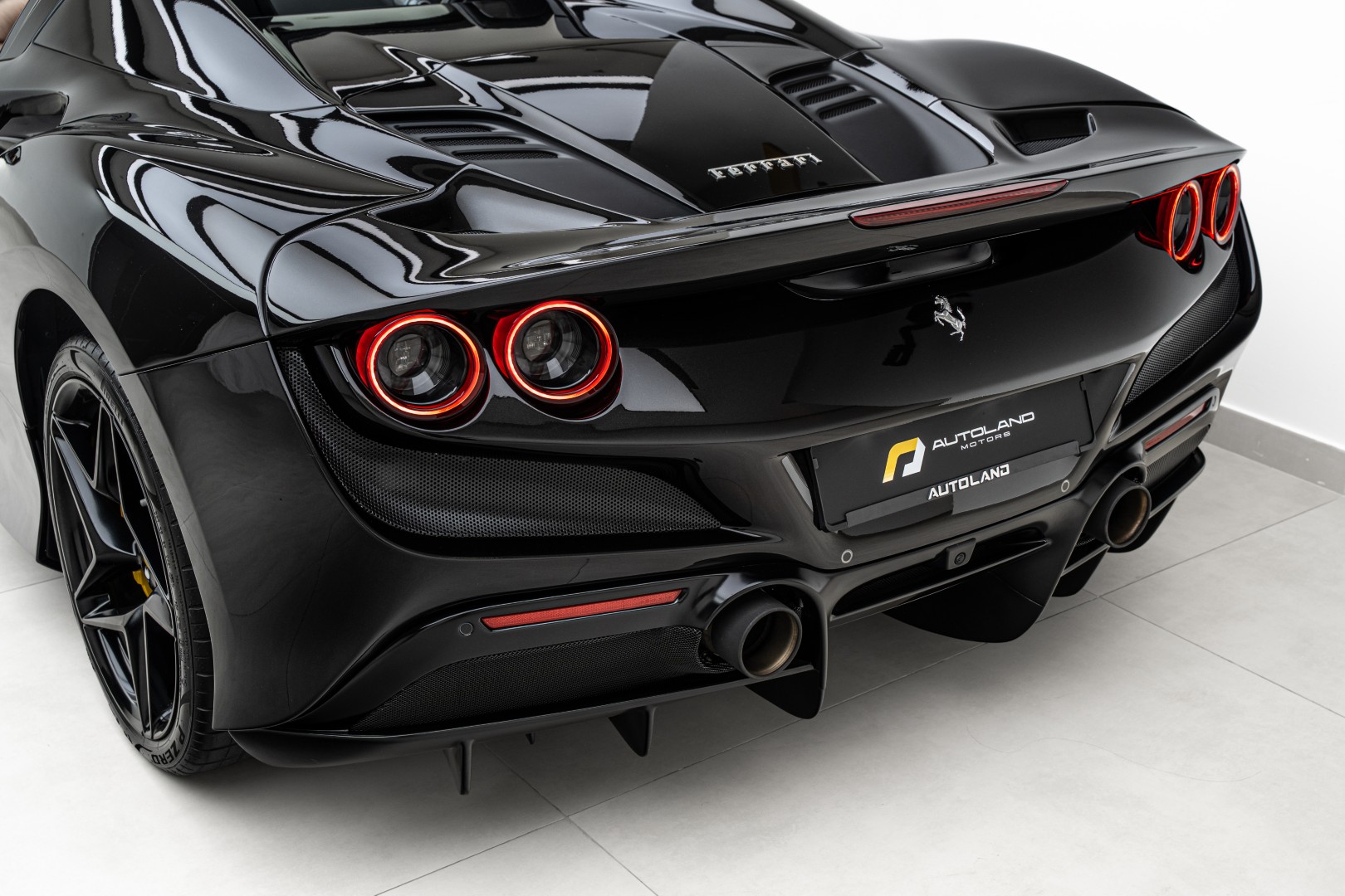 2021 FERRARI F8 SPIDER | MAIN DEALER SERVICE
